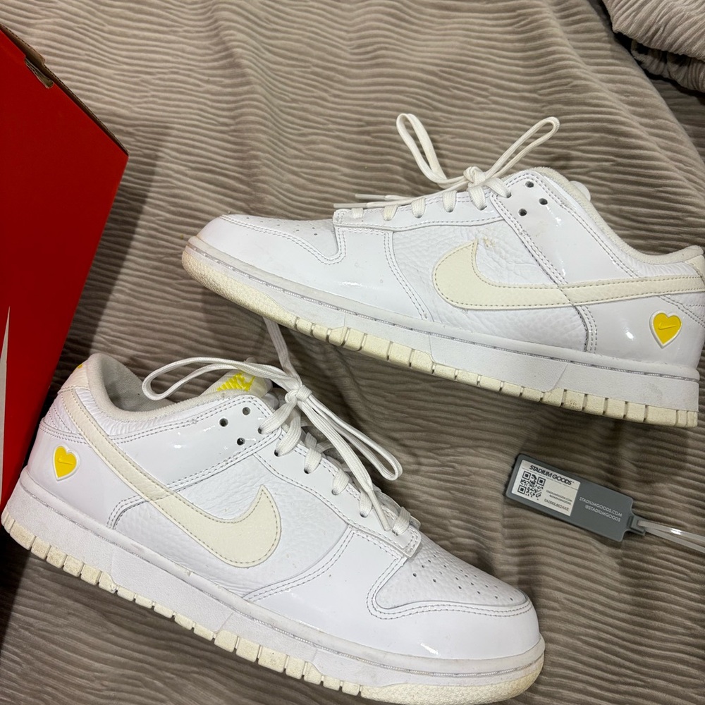 Nike White and Yellow Sneakers with Heart Detail